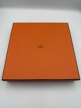 Authentic Hermes Paris Empty Box Orange Plate 11.75x11.75”x2.25” Storage